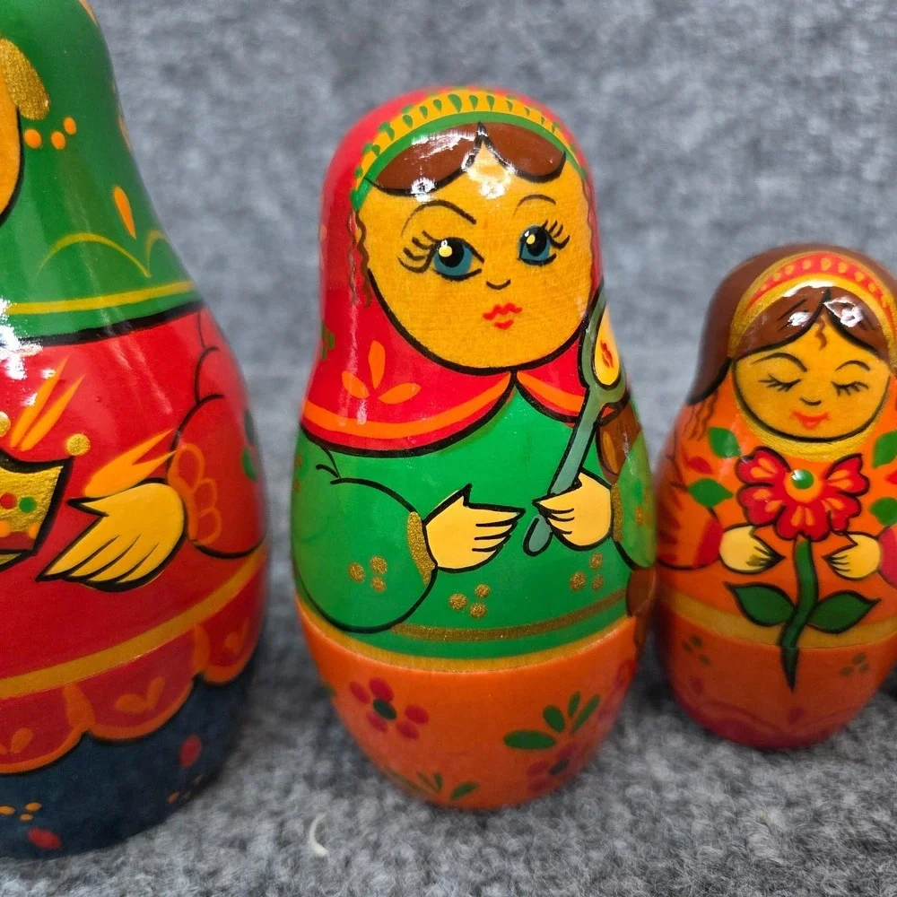 Vintage Belarus Fairy Tale 7pc Matryoshka Nesting Doll The Little Scarlet Flower